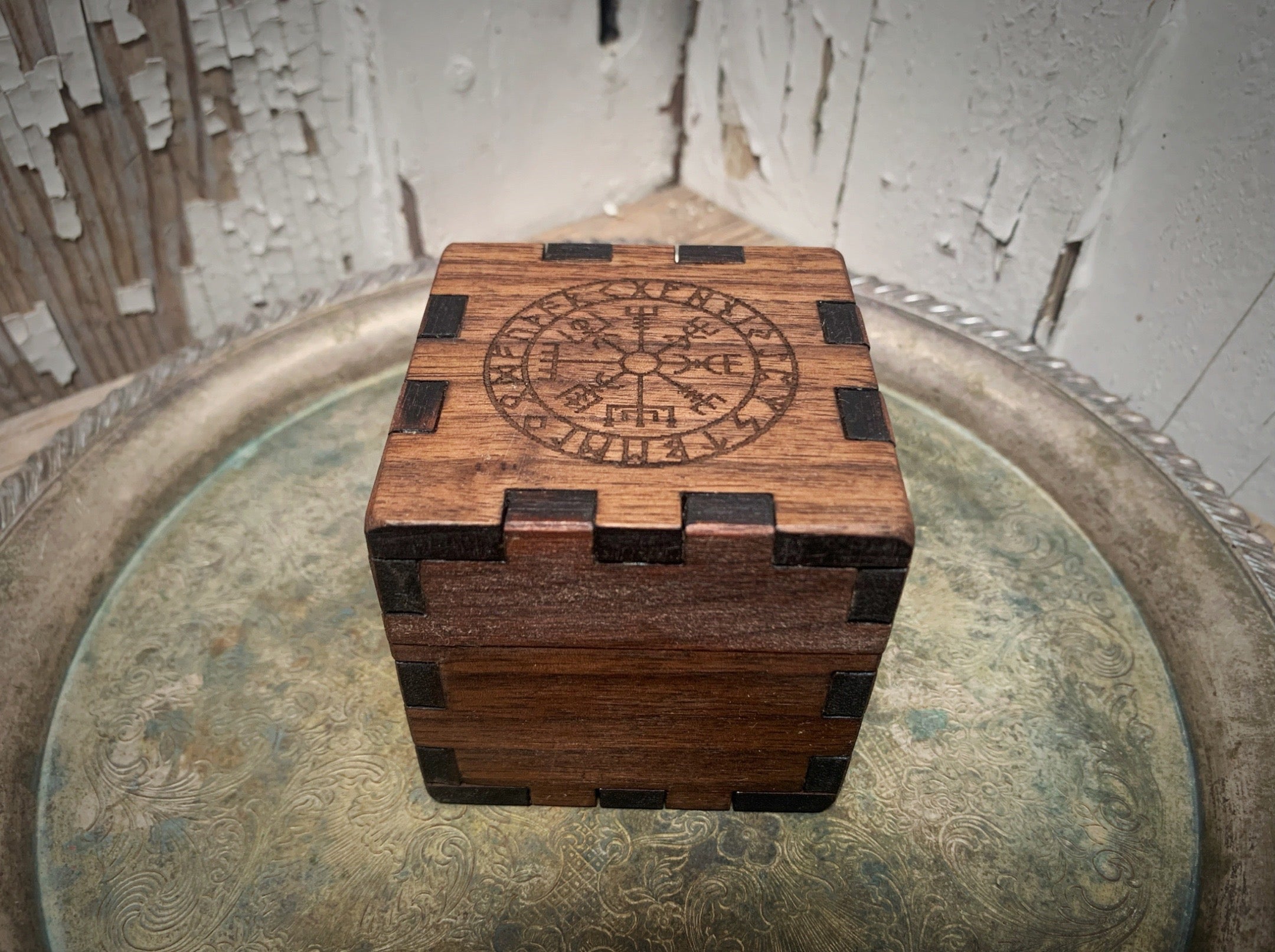 Hardwood Elder Futhark Runes and Box